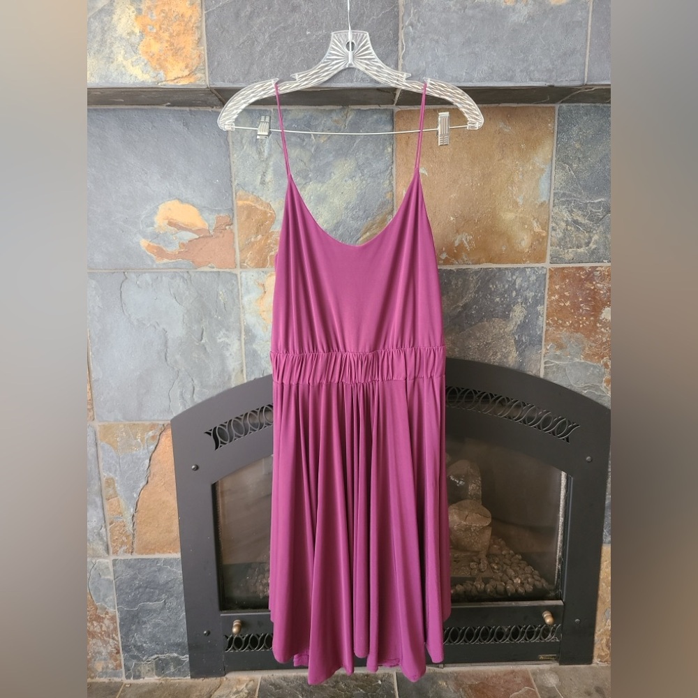 T-Bags Los Angeles Purple/Pink Bar Back Skater Style Cami Midi Dress size medium
